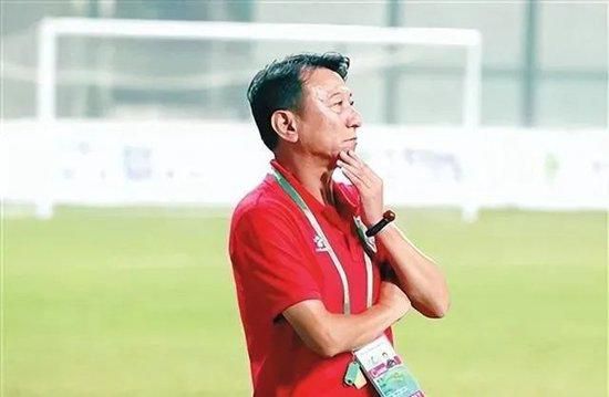 又湿又黄裸乳漫画无遮挡网站