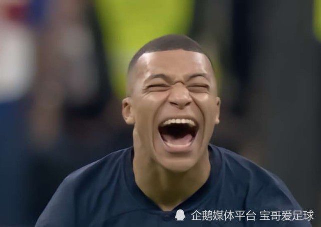 日日狠狠久久偷偷四色综合免费